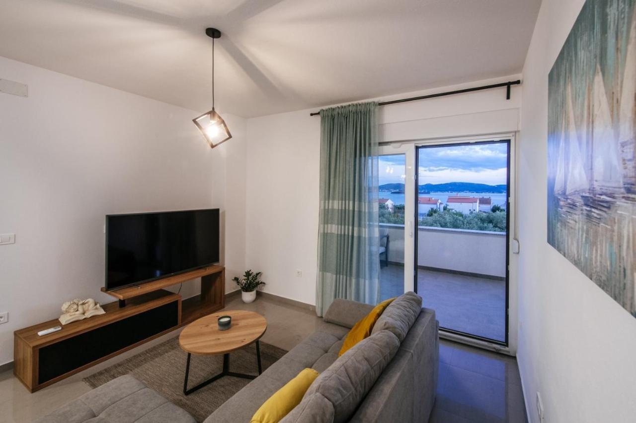 Crowonder Sun Dance Apartments With Heated Swimming Pool Seaview And Garden Sveti Filip i Jakov Luaran gambar
