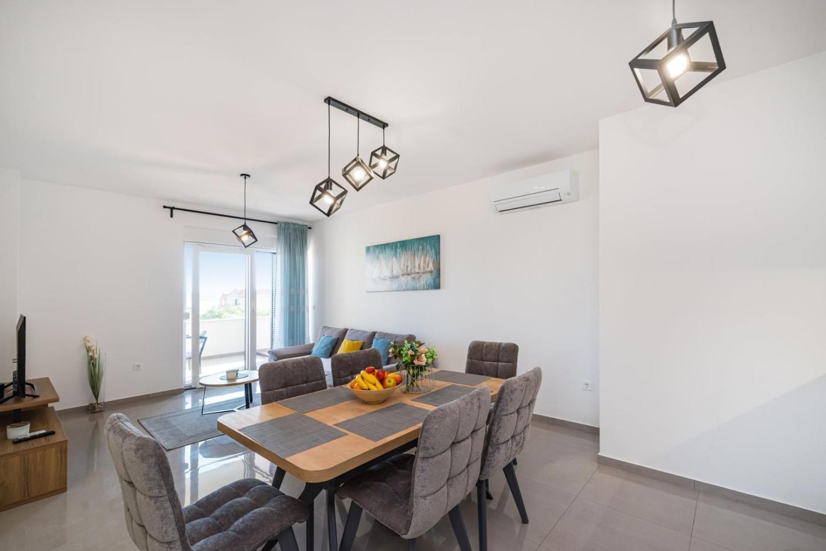 Crowonder Sun Dance Apartments With Heated Swimming Pool Seaview And Garden Sveti Filip i Jakov Luaran gambar