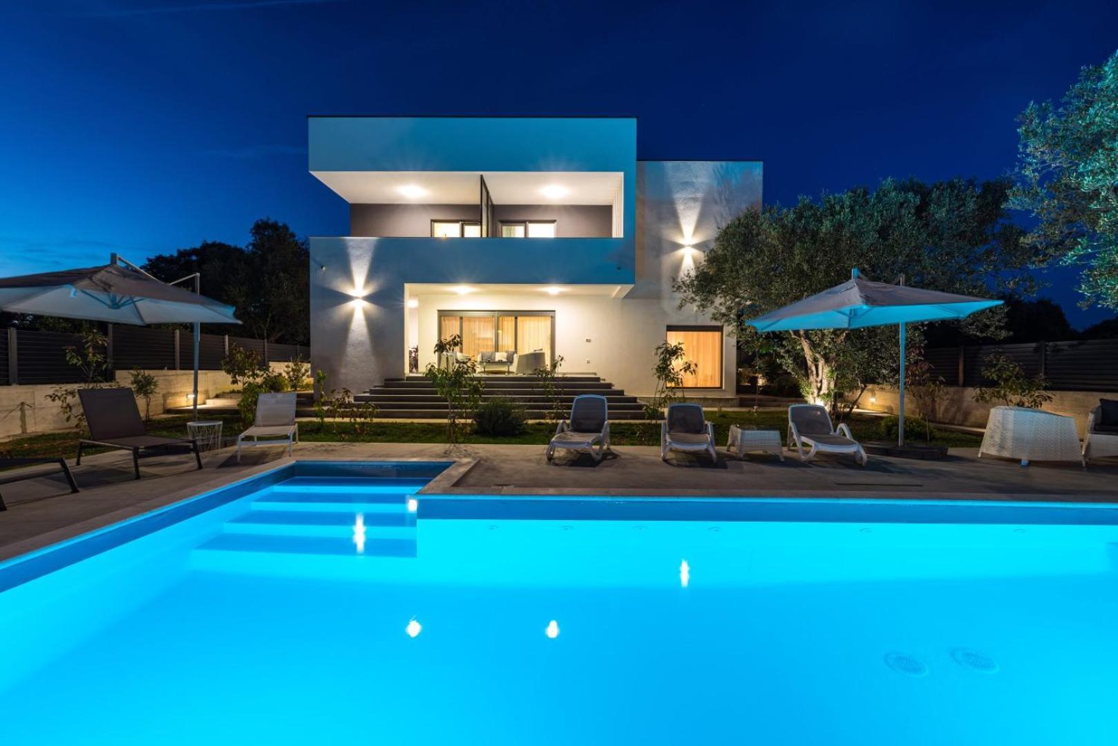 Crowonder Sun Dance Apartments With Heated Swimming Pool Seaview And Garden Sveti Filip i Jakov Luaran gambar